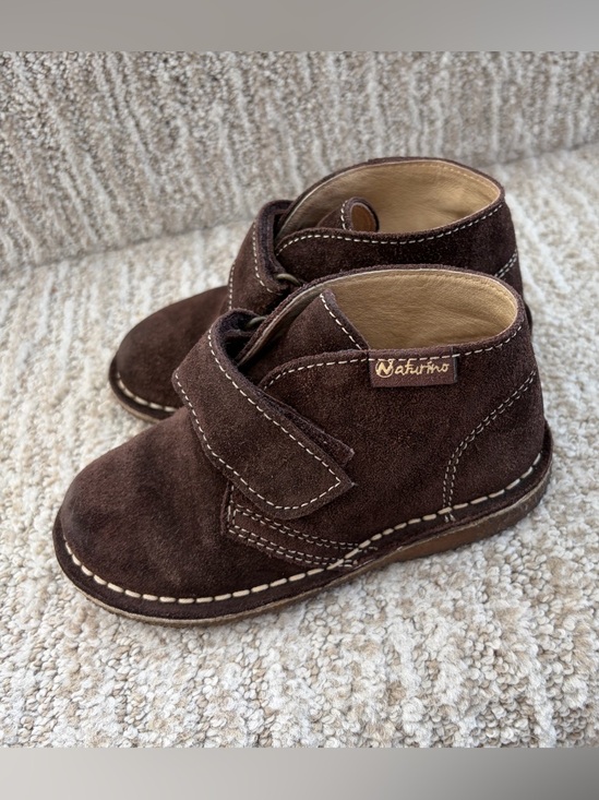 Naturino Other - Naturino brown suede boys' casual chukka boots. Kids Size 24.